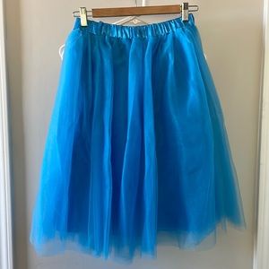 Below knee tulle skirt